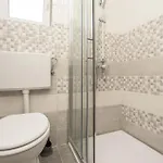 1 Bedroom Awesome In Apartment Dinjiska