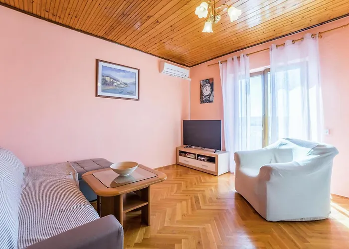 1 Bedroom Awesome In Dinjiška