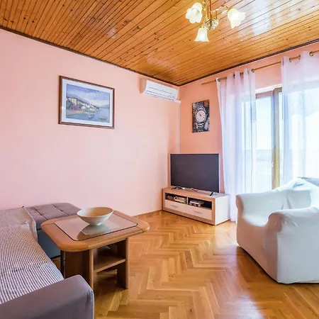 Cozy In With House Sea View Dinjiška