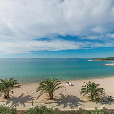 Appartamento Cozy In With House Sea View Dinjiška
