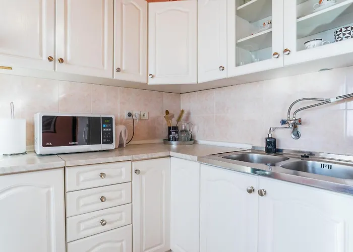 Appartement 1 Bedroom Awesome In Dinjiška